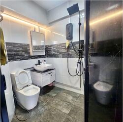 Bukit Batok Street 32 (Bukit Batok), HDB Executive #578607951